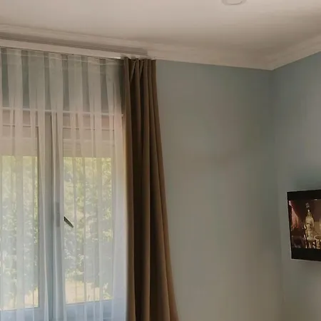 Ξενοδοχείο Imperio &