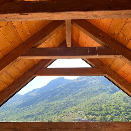 Imperio & Ξενοδοχείο Boge