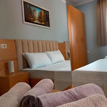 Ξενοδοχείο Imperio & 3*