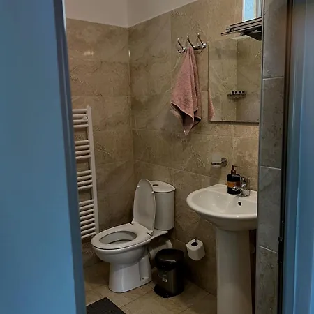 Imperio & Ξενοδοχείο 3*